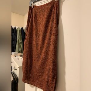 Mink pink animal print midi skirt size small